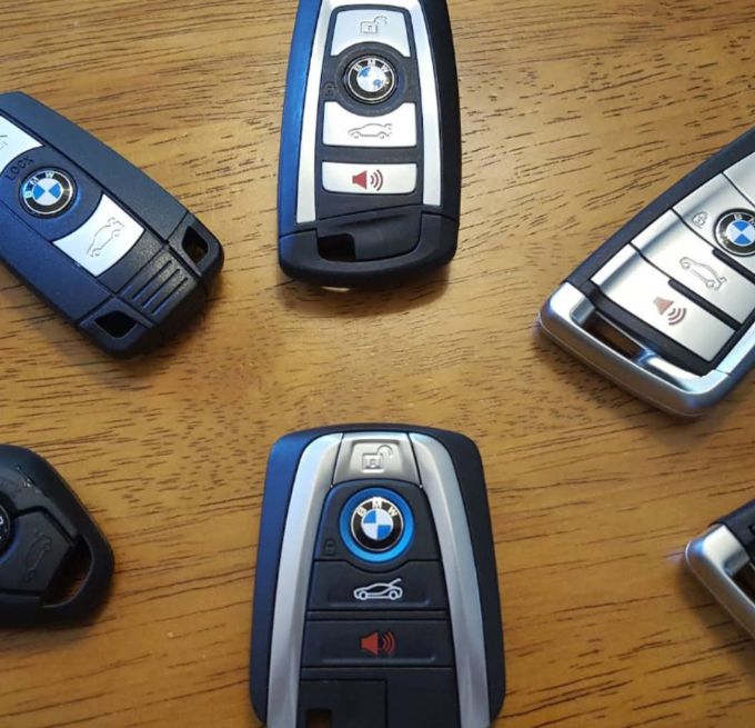 different types of car keys